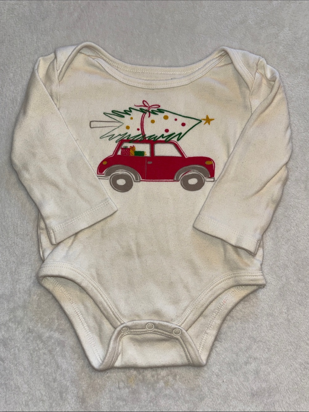 (3 for $10) indigo White Baby One-Piece with Red Car and Tree Graphic 3-6 month